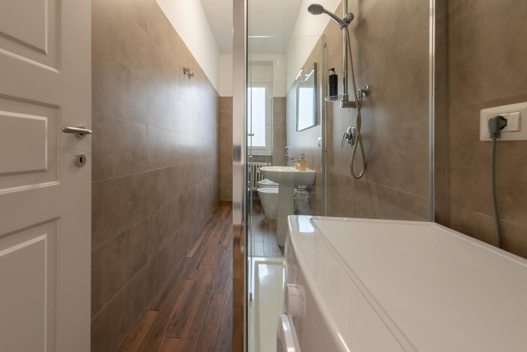 Guest Planet - Bicocca Suites Milano Exterior photo